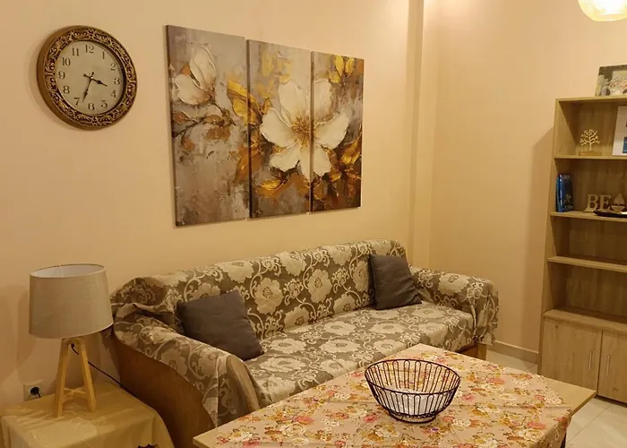 Ennie's Place Corfu (city)