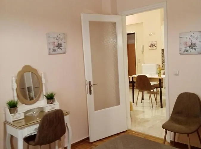 דירה Ennie's Place Corfu (city)