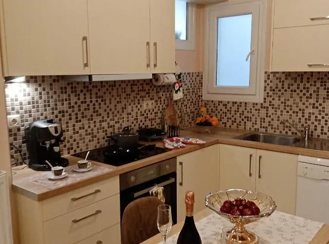 Ennie's Place דירה *